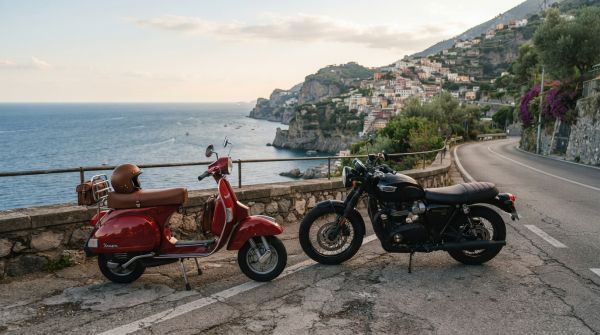 Scooter vs moto : le face-à-face